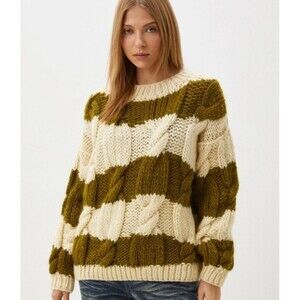 MIRSTORES Handknit Sweater Women's XS Oversized Chunky Cable Knit Fisherman Wool